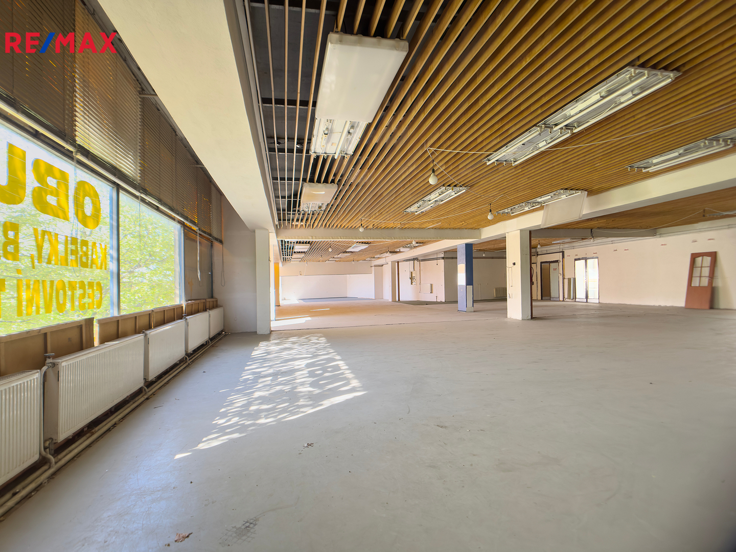 Pronájem obchodního prostoru, 920 m2, Rousínov