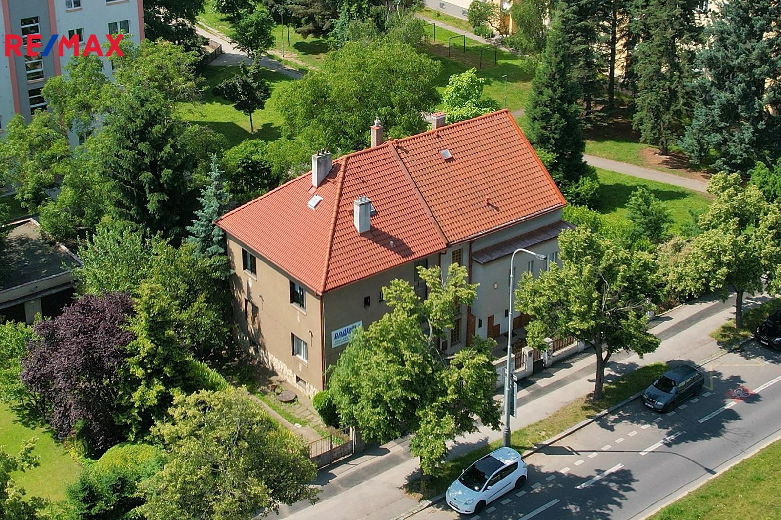 Prodej vícegeneračního domu, 250 m2, Praha