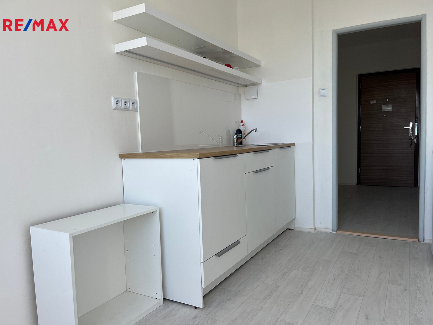 Pronájem bytu 4+1, 83 m2, Praha