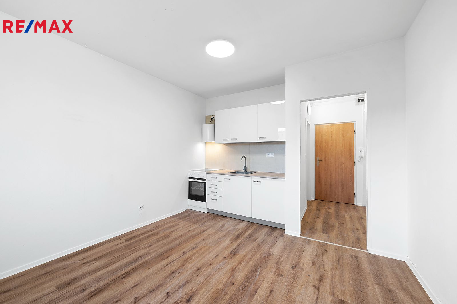 Pronájem bytu 1+kk, 21 m2, Ústí nad Labem