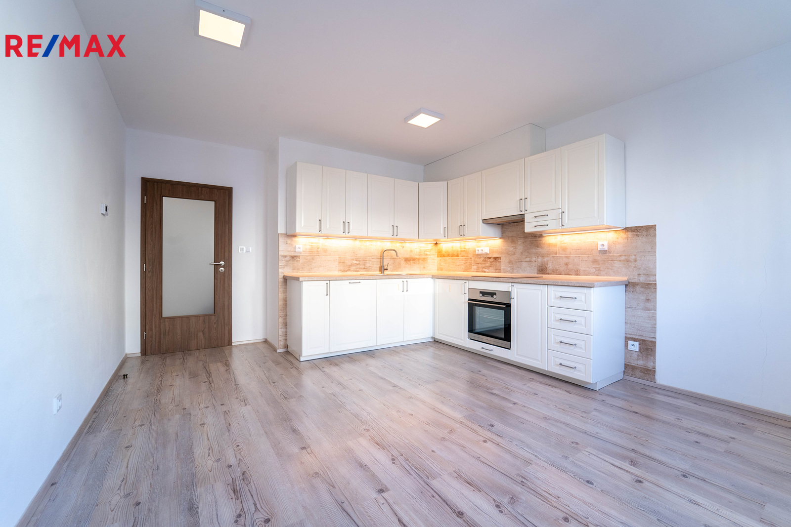 Pronájem bytu 2+kk, 63 m2, Poděbrady