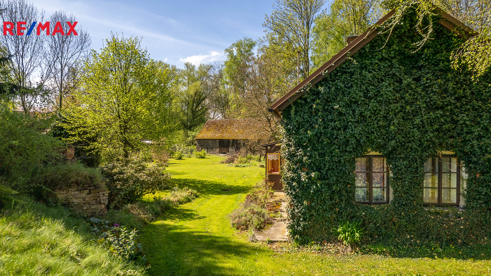 Prodej rodinného domu, 60 m2, Rašovice