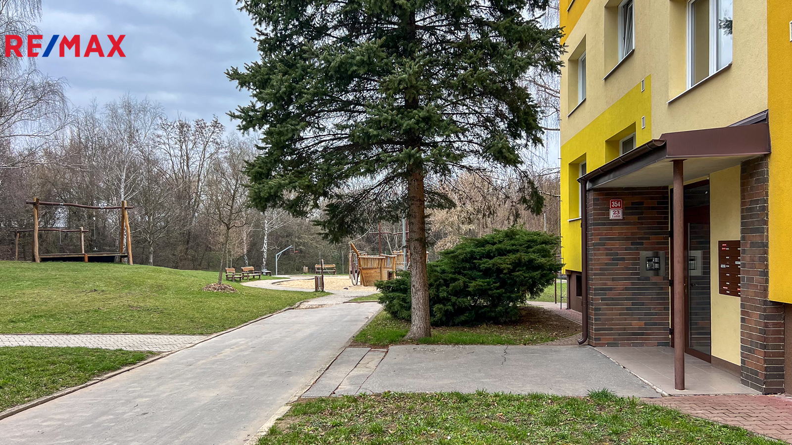 Prodej bytu 2+1, 56 m2, Rousínov