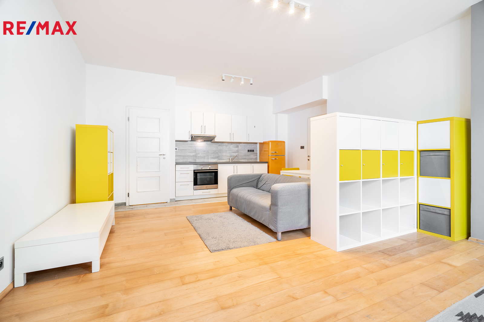 Prodej bytu 1+kk, 48,5 m2, Praha