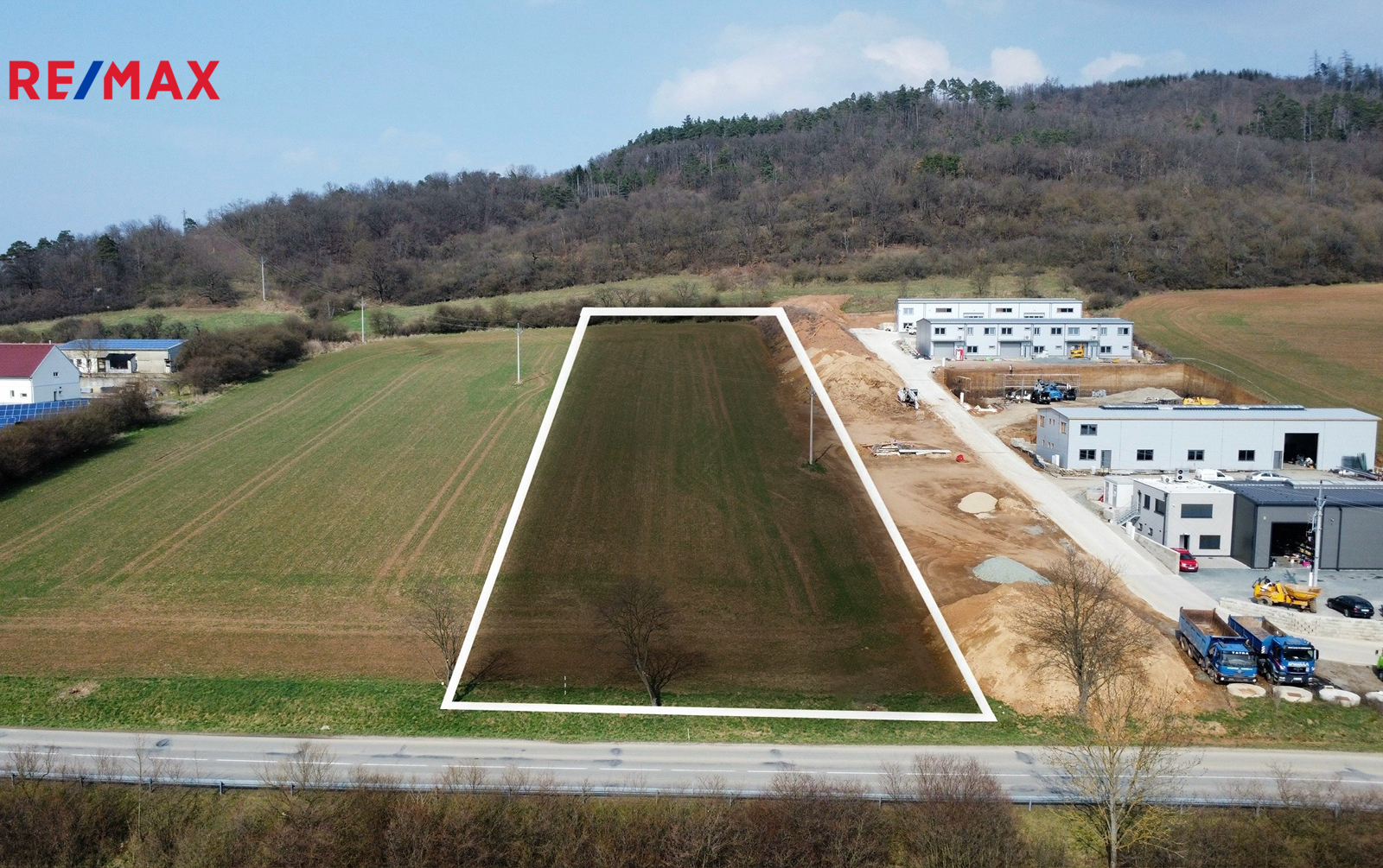 Prodej pozemku pro komerční výstavbu, 6014 m2, Lhota Rapotina
