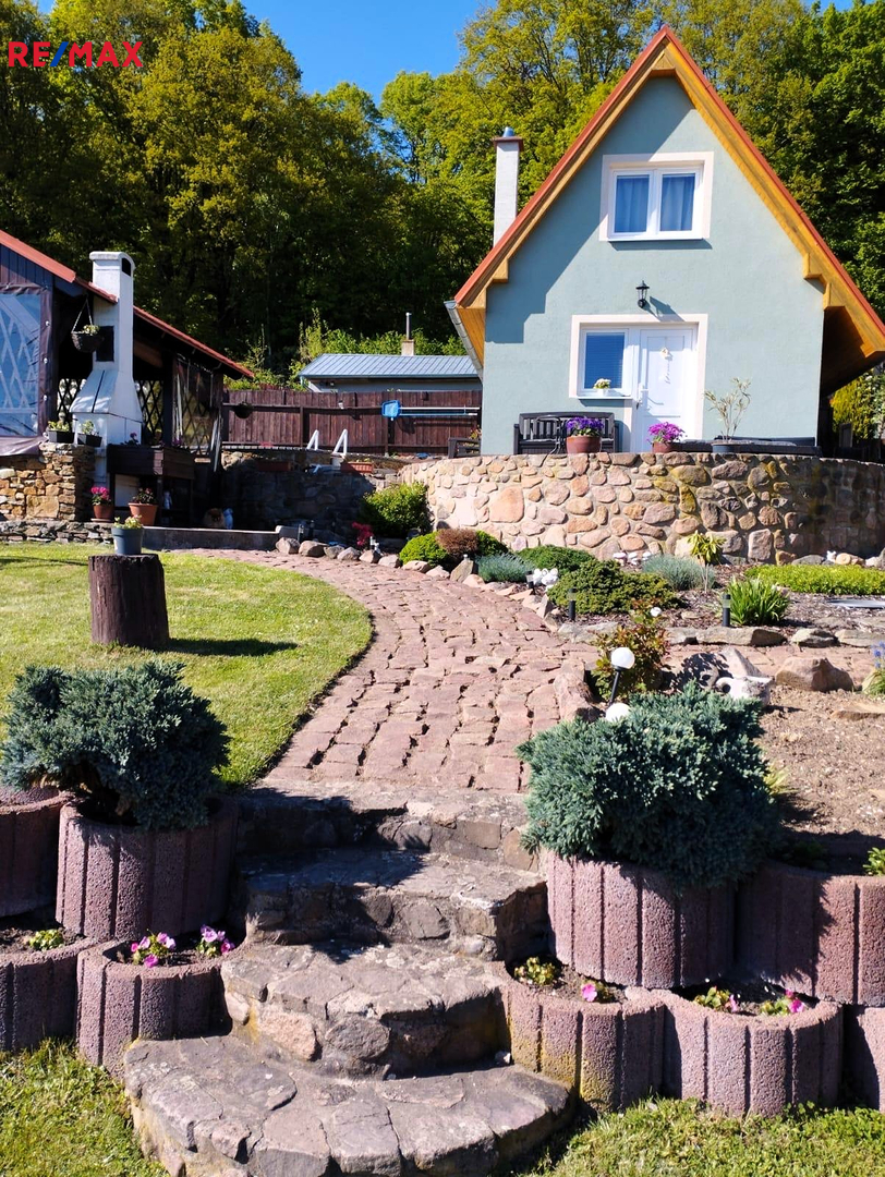 Prodej chaty, 35 m2, Krupka