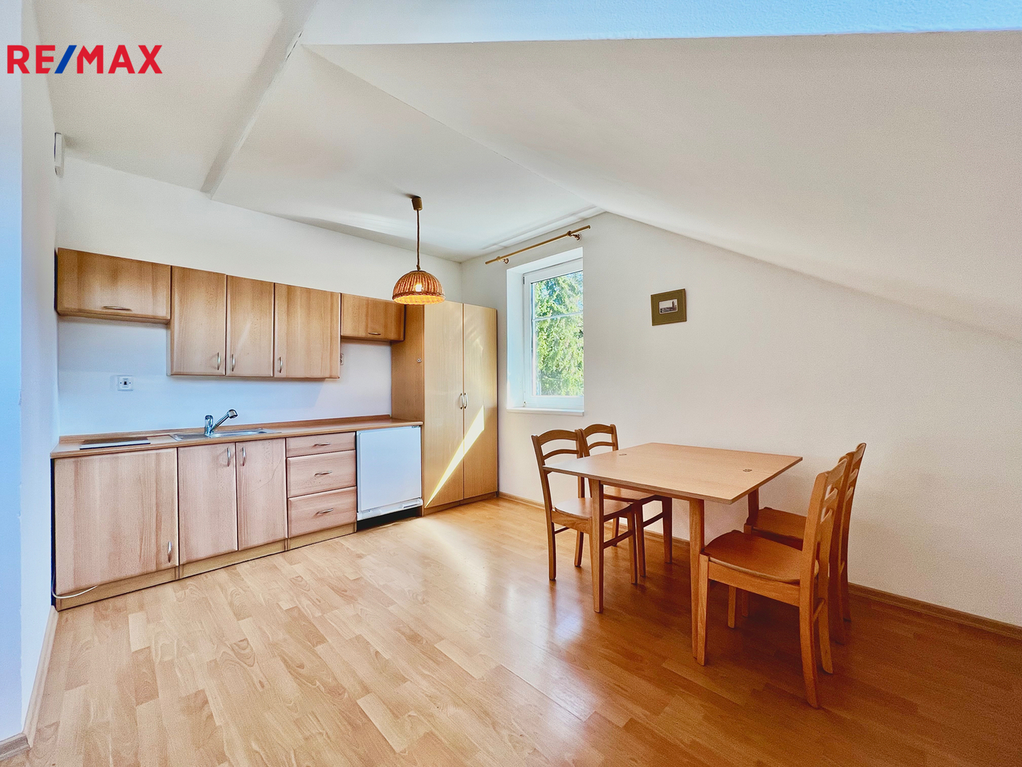 Pronájem bytu 1+kk, 33 m2, Harrachov