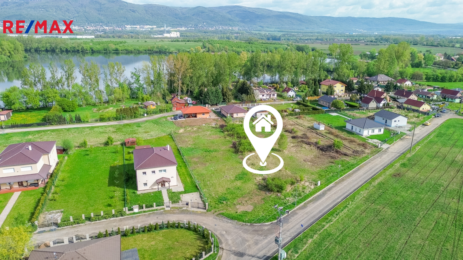 Prodej pozemku pro bydlení, 1054 m2, Srbice