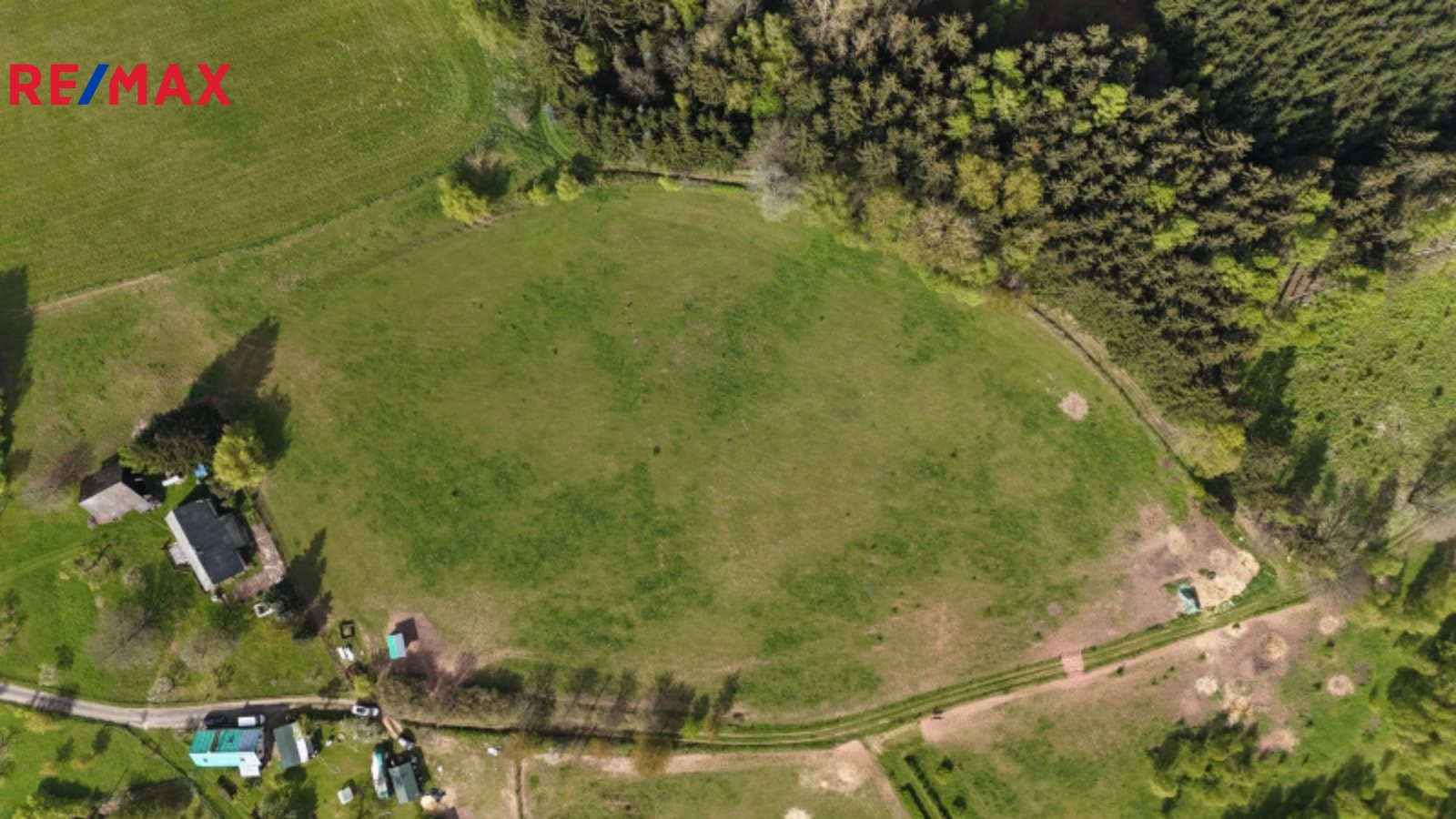 Prodej pozemku pro komerční výstavbu, 18594 m2, Chotěvice