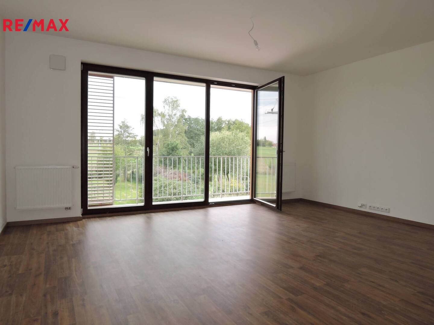 Pronájem bytu 2+kk, 59 m2, Hostivice