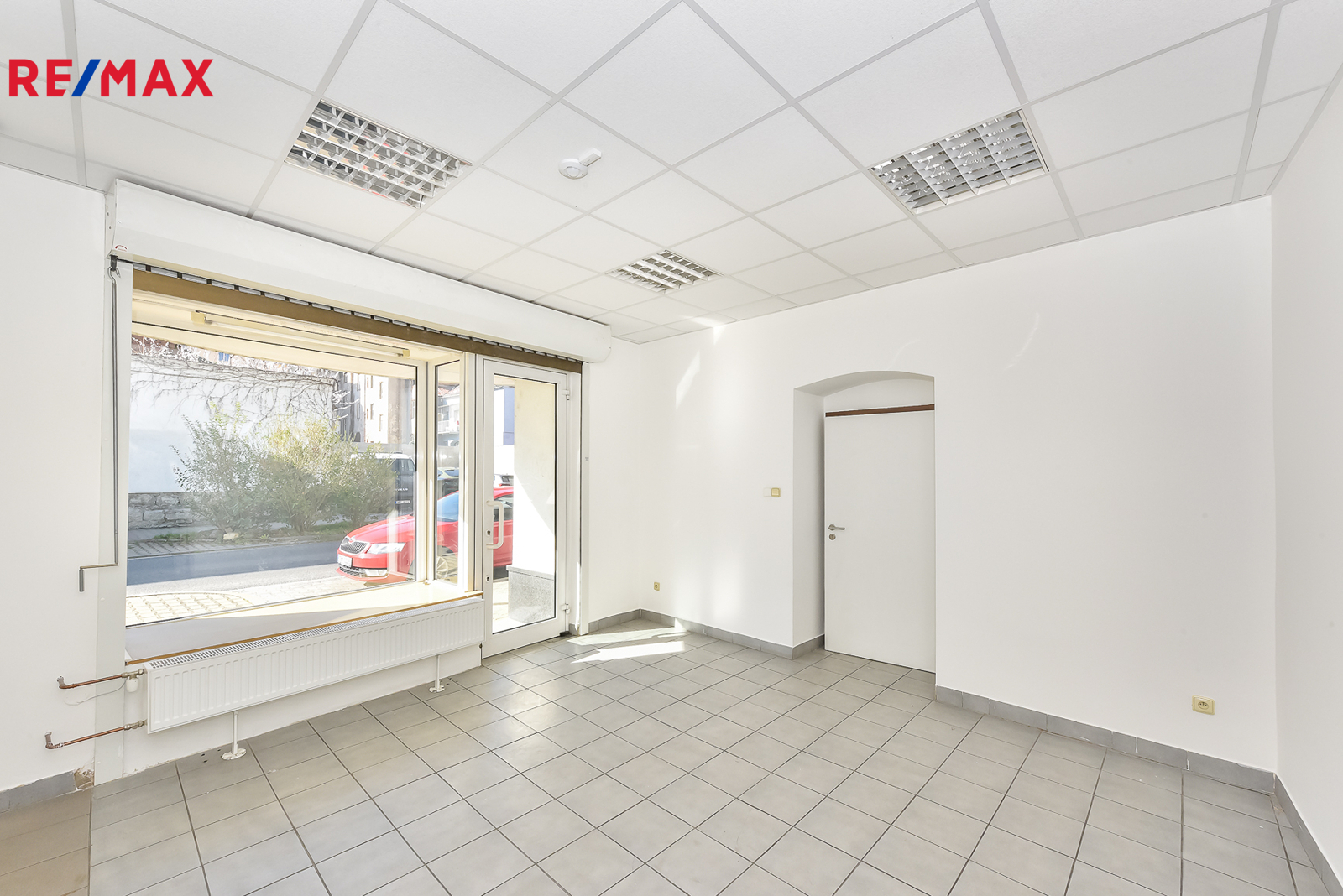Pronájem obchodního prostoru, 35 m2, Plzeň