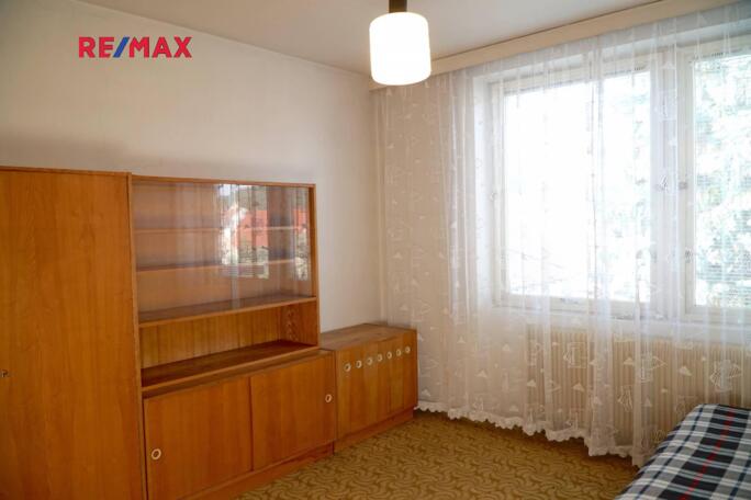 Prodej třípodlažního  rodinného domu 6 + 1 + technické místnosti - obrázek 18