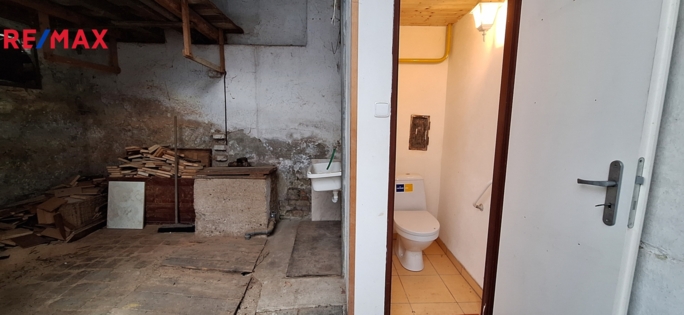 3035445.jpg 3035445.jpg