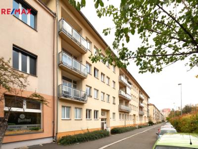 3074385.jpg 3074385.jpg