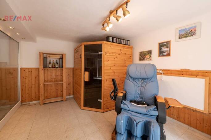 Prodej rodinného domu, 1076 m2, Moravské Budějovice - obrázek 15