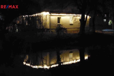 2922225.jpg 2922225.jpg