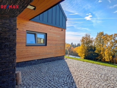 3069011.jpg 3069011.jpg