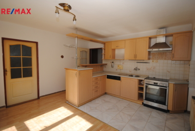 3057829.jpg 3057829.jpg