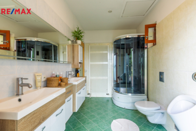 2923770.jpg 2923770.jpg