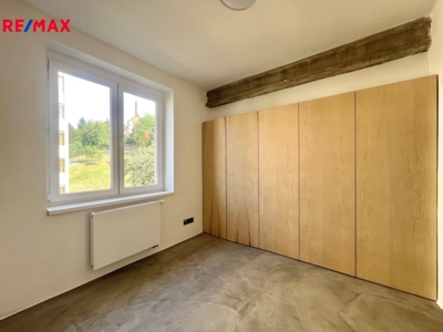 2984888.jpeg 2984888.jpeg