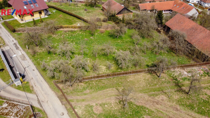 Prodej pozemku pro bydlení, 1589 m2, Lesní Hluboké - obrázek 7