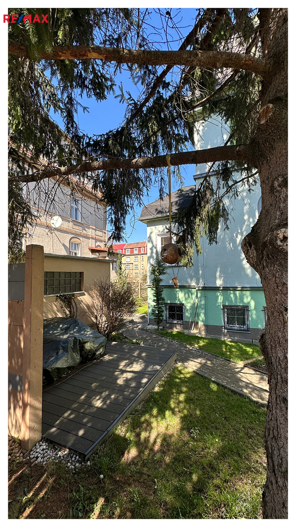 2732066.jpg 2732066.jpg