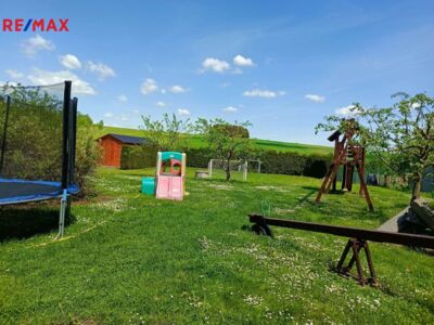 3080267.jpeg 3080267.jpeg