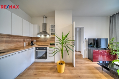 Pronájem bytu 2+kk, 38 m2, Kolín