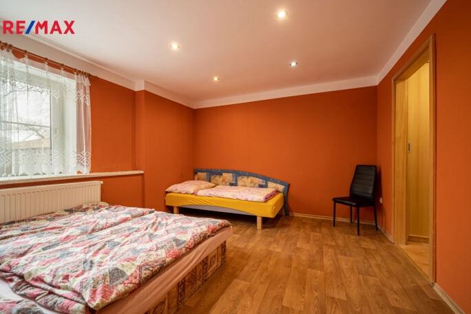 Prodej rodinného domu, 230 m2, Strážek - obrázek 10