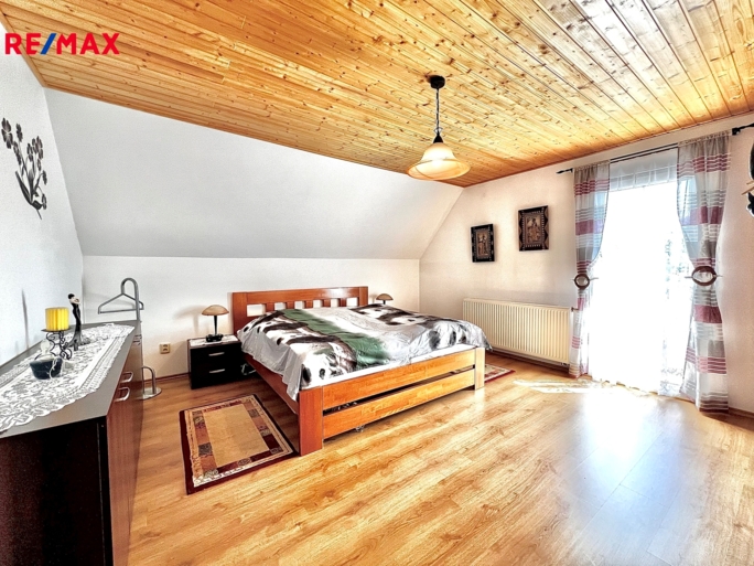 2964353.jpg 2964353.jpg