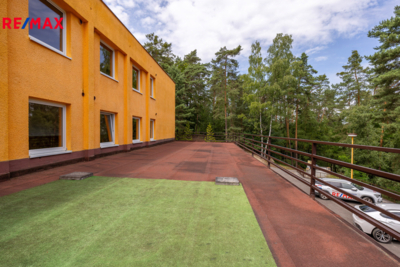 2937420.jpg 2937420.jpg