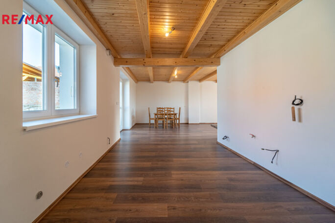 Prodej rodinného domu, 160 m2, Násedlovice - obrázek 5
