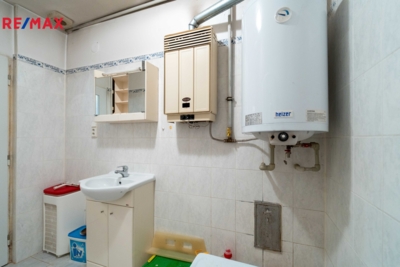 2951872.jpg 2951872.jpg