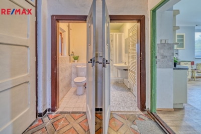 3071595.jpg 3071595.jpg