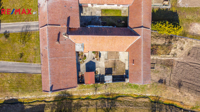 Prodej rodinného domu, 242 m2, Uhřice - obrázek 8