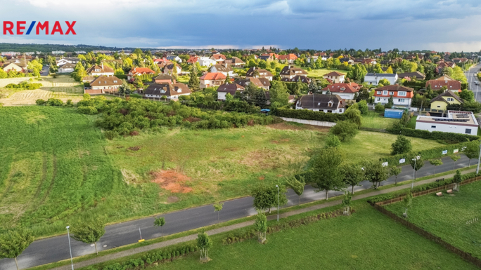 Prodej pozemku, 4757 m2, Jesenice Prodej pozemku, 4757 m2, Jesenice