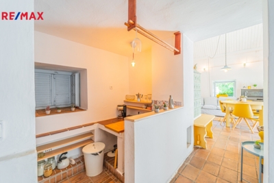 2952282.jpg 2952282.jpg