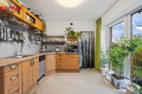 REMAX Delux