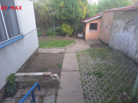 2770478.jpg