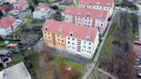 2762228.jpg