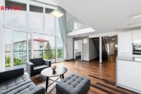 Prodej atypického bytu, 182 m2, Praha