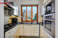 REMAX Delux