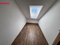 2813438.jpg