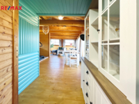 REMAX Delux
