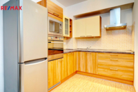 REMAX Delux