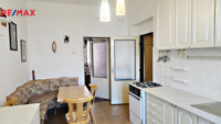 REMAX Delux
