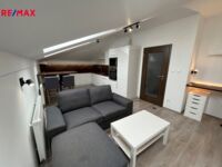 Pronájem bytu 2+kk, 38 m2, Kladno