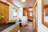 REMAX Delux