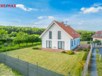 Prodej rodinného domu, 217 m2, Kladno