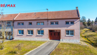 Prodej rodinného domu, 242 m2, Uhřice